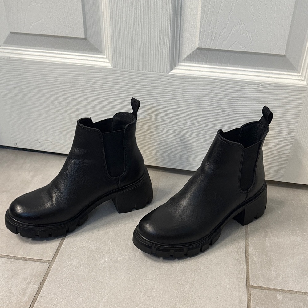 Steve Madden Black Ankle Booties